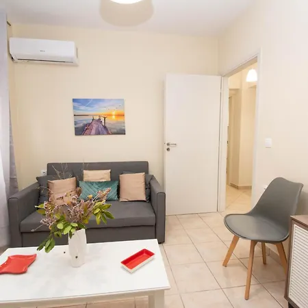 Traveller's Nest Close To Center,port,airport דירה הרקליון